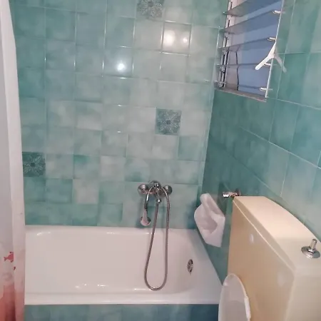 Ikonomou Ath.30 Apartamento *