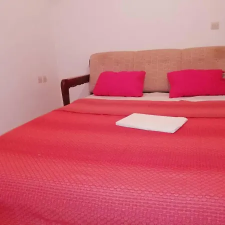 Apartment Ikonomou Ath.30 Loutraki (Corinthia)